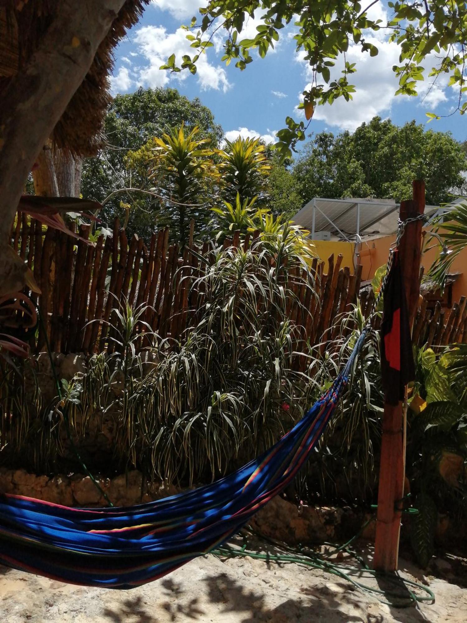 Suites De Piedra Y Colores En Chichen Itza Pisté Exteriör bild